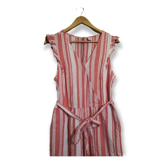 Old Navy Linen blend Romper - Picture 2 of 6